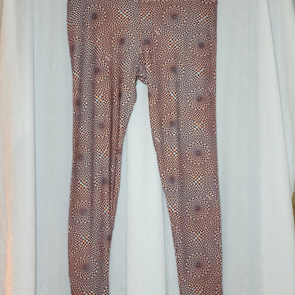 LulaRoe TC leggings